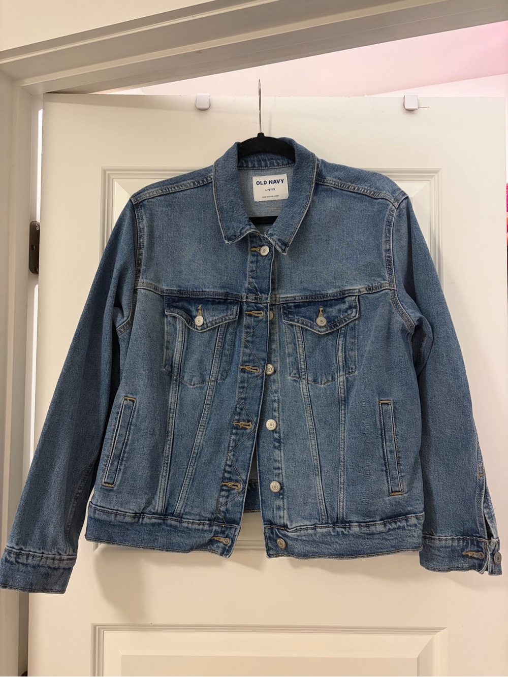Old Navy Light Blue Denim Jacket - Classic Trucker Style